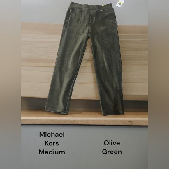 MICHAEL Michael Kors Pants - Michael Kors, Size Médium, Olive Green Pull-On Straight Ankle Pants. NWT L4
